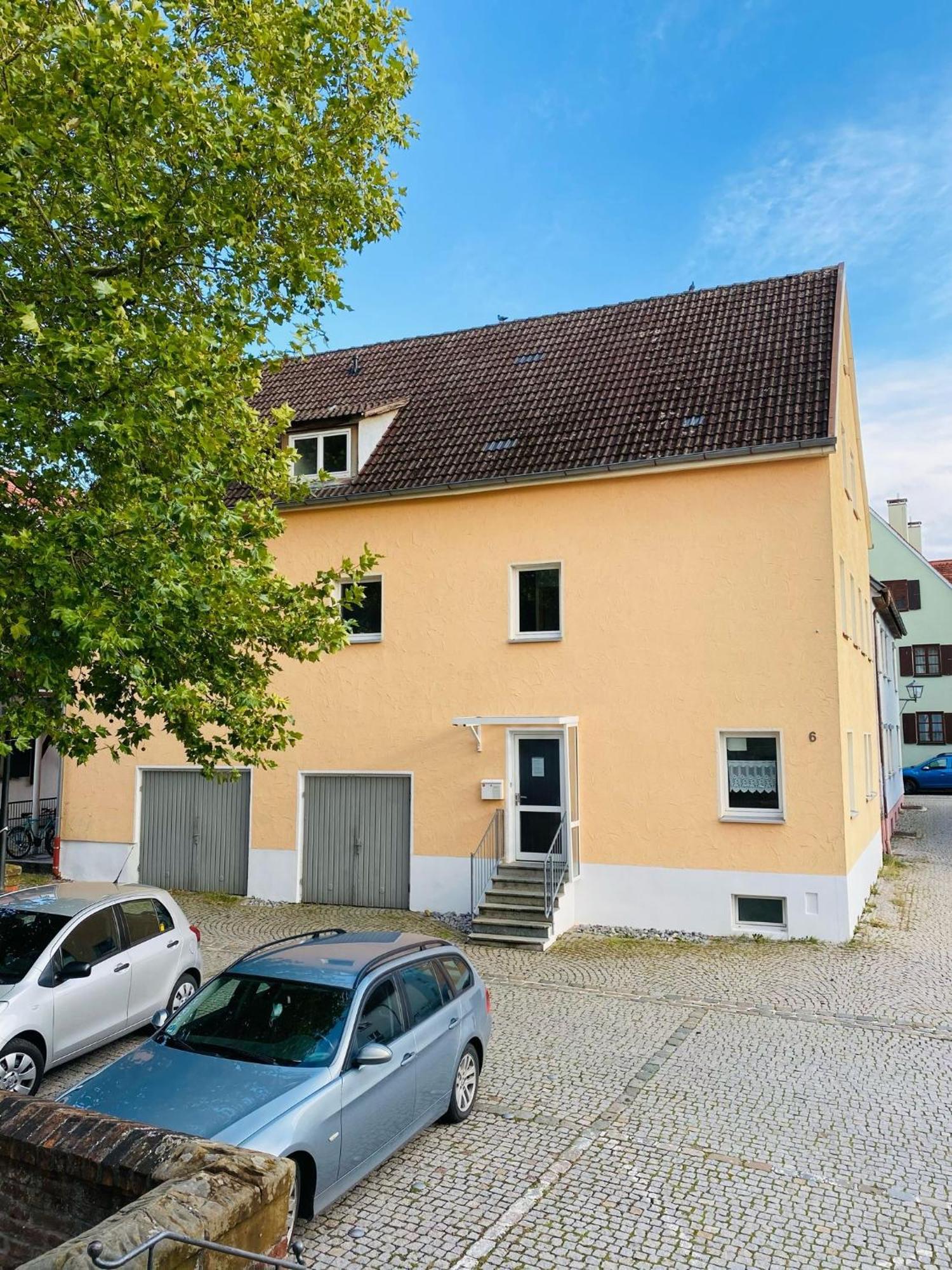 Haus Leipheim Hotel Exterior photo